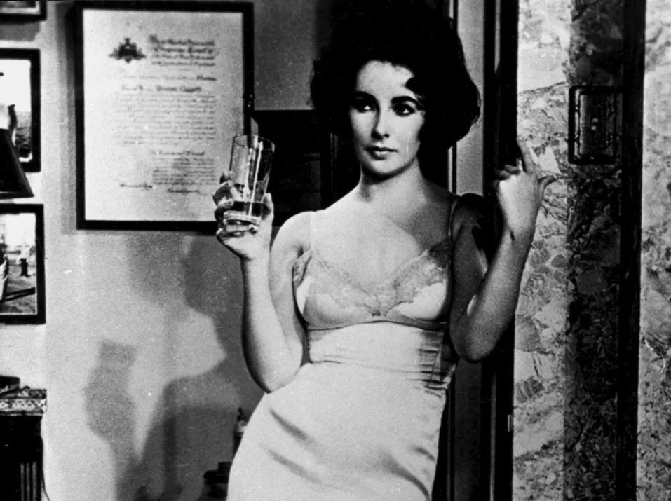 2675240-elizabeth-taylor.jpg