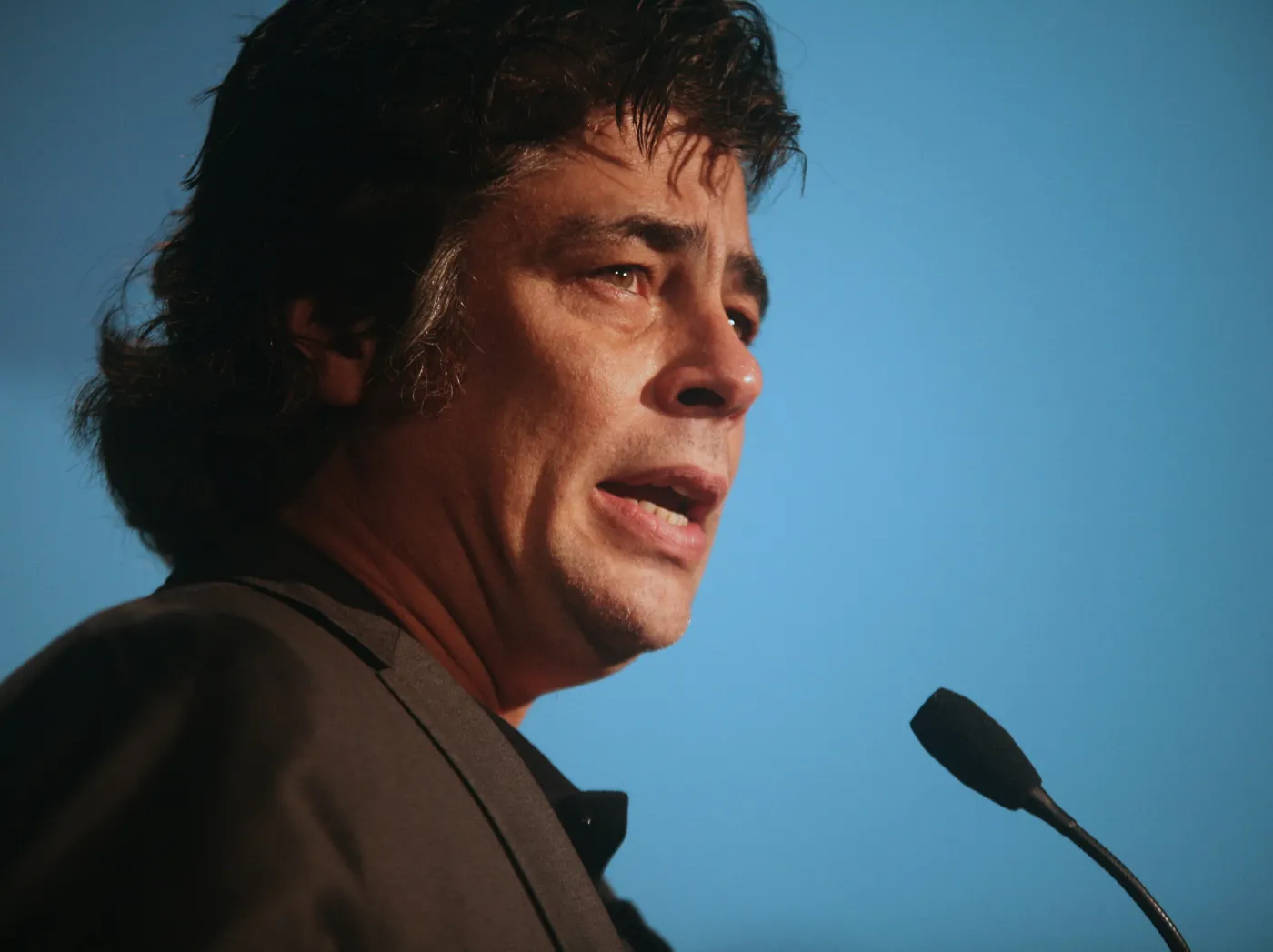 Benicio Del Toro czarnym charakterem na pokładzie Enterprise