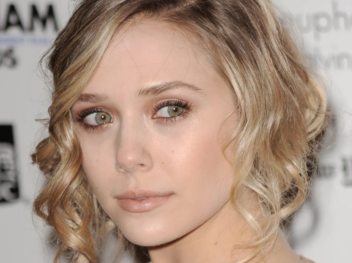 2793374-elizabeth-olsen.jpg