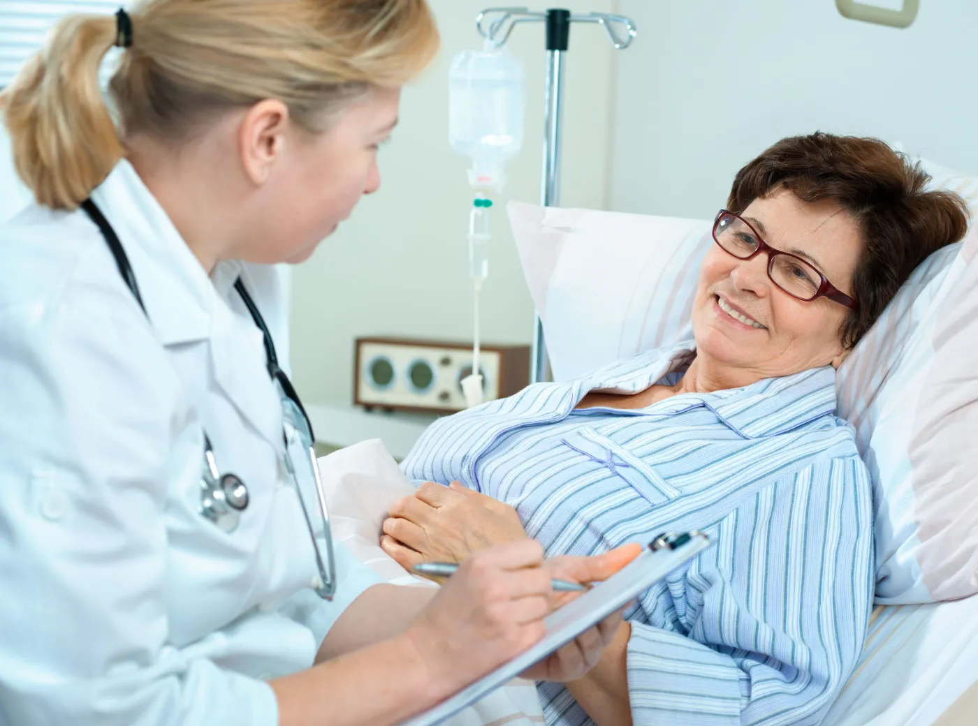 Szpitale muszą oznakować chorych