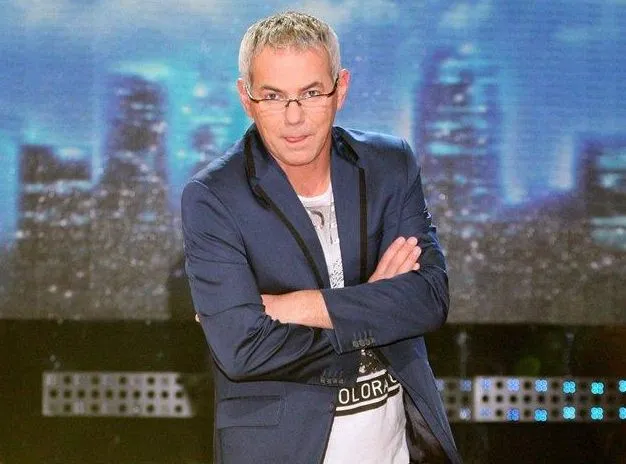 Ten prezenter nie martwi się o swoje wynagrodzenie w kryzysie