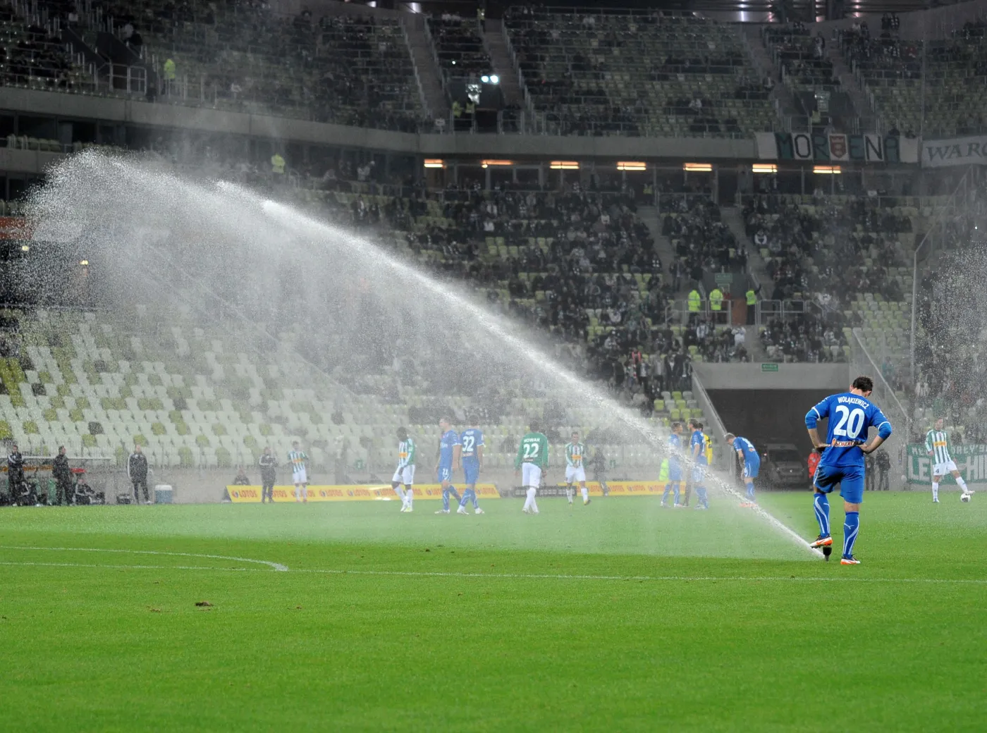 T-Mobile Ekstraklasa: Goli nie było. Za to włączyły się zraszacze