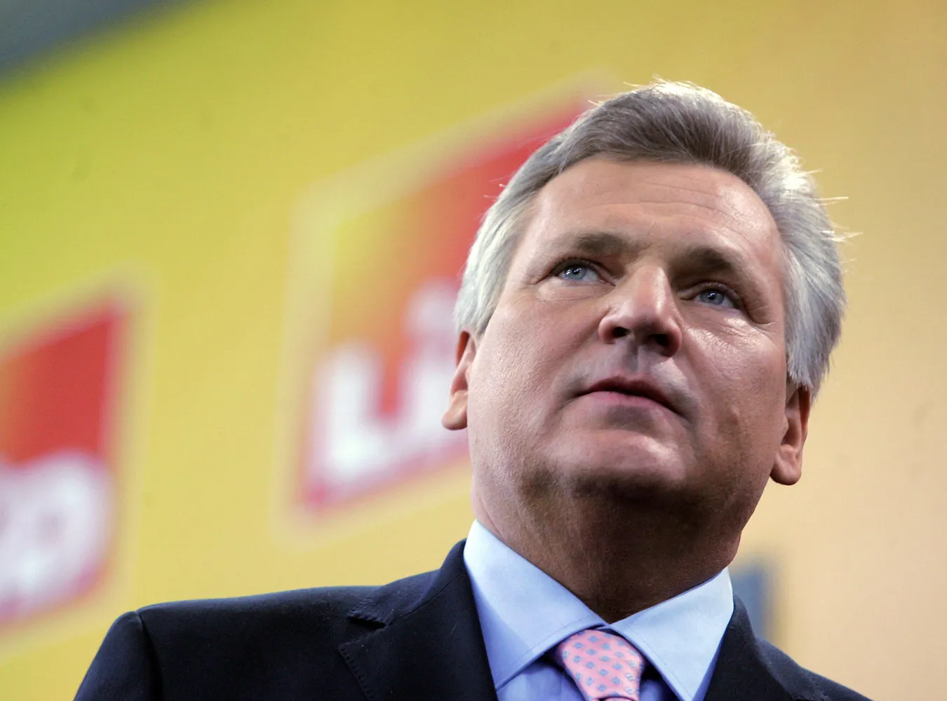 Aleksander Kwaśniewski doradza