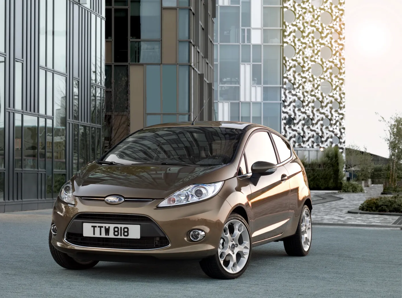 2338938-new-ford-fiesta-4.jpg