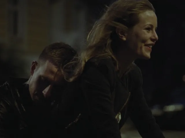 "Oslo, 31 sierpnia" za fasadą raju