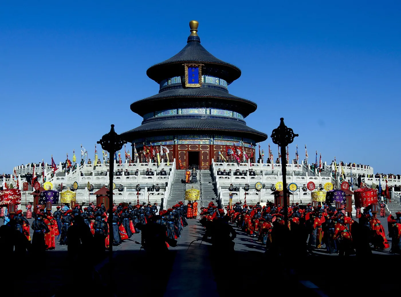 3014434-chiny-rok-smoka.jpg