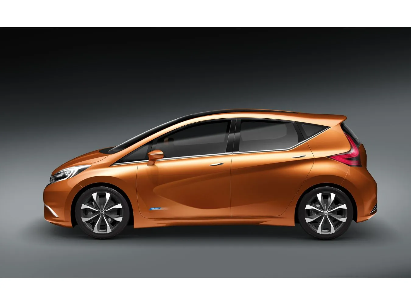 3055485-nissan-invitation.jpg