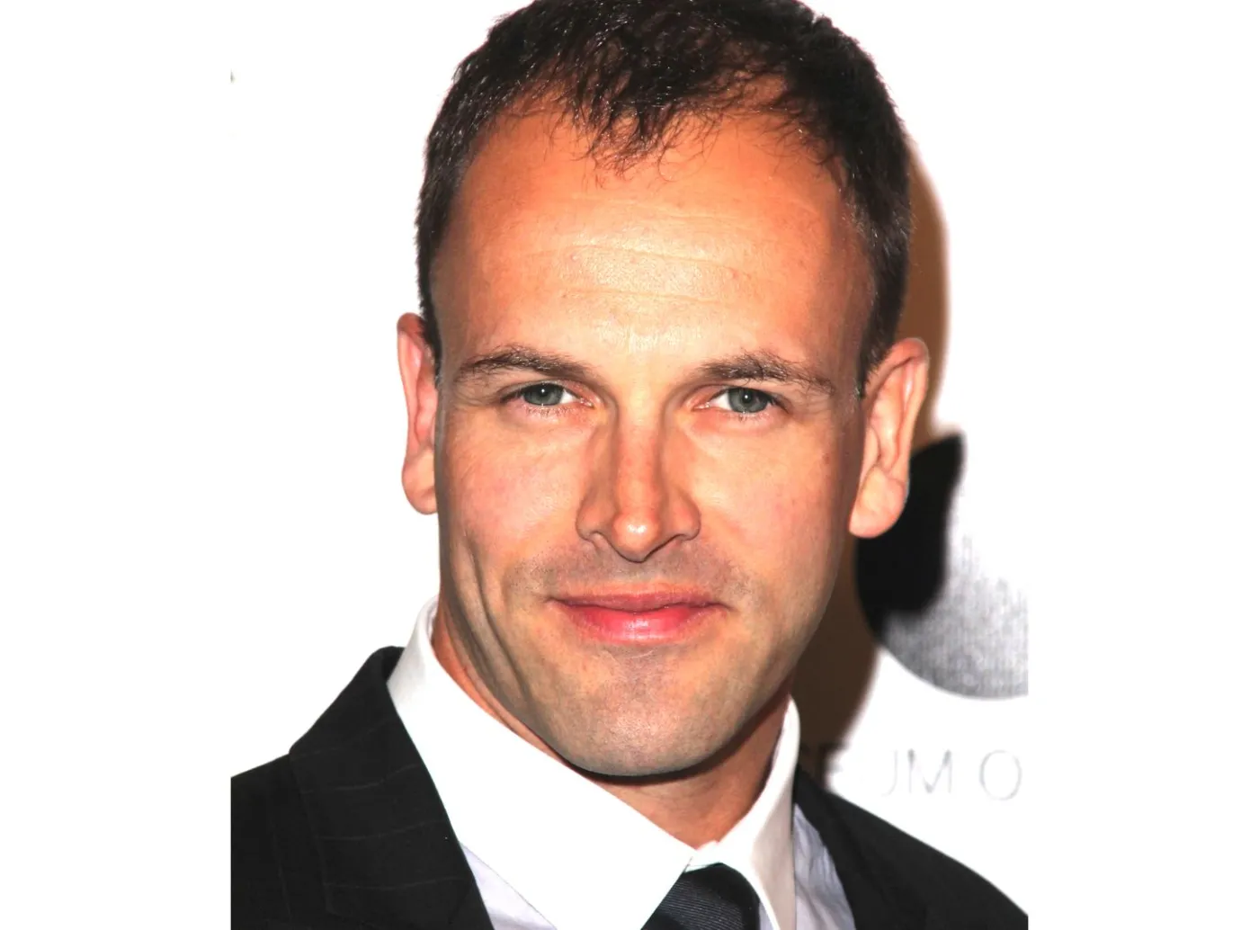 Jonny Lee Miller jako serialowy Sherlock Holmes