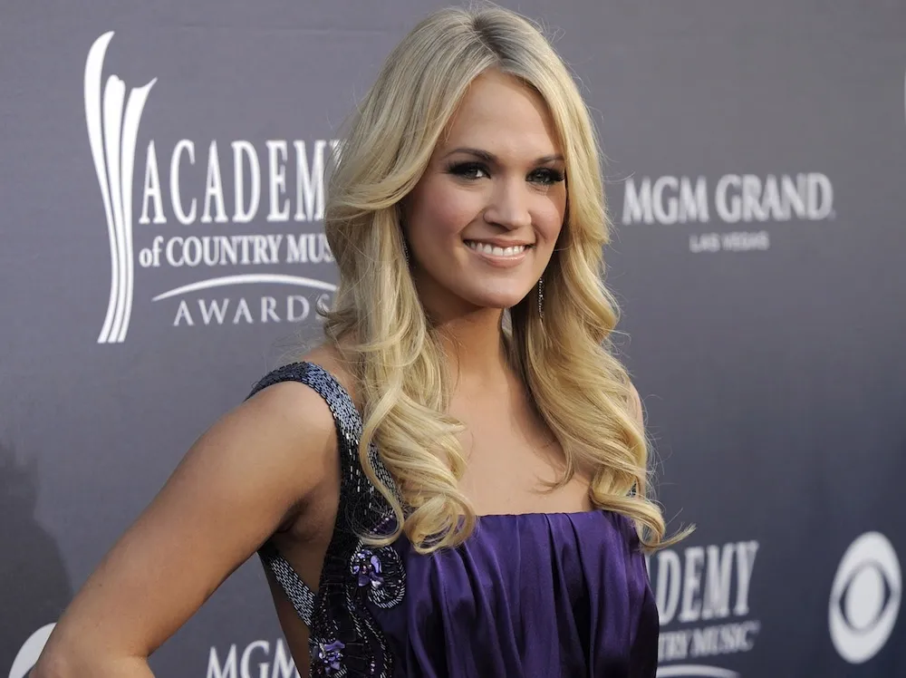 2862194-carrie-underwood.jpg