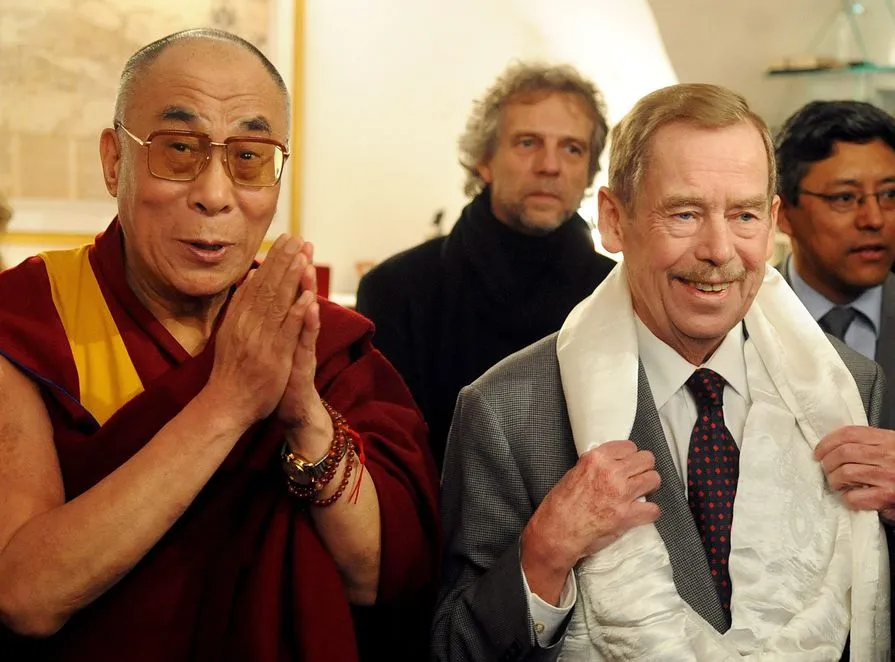 2874375-havel-i-dalajlama.jpg