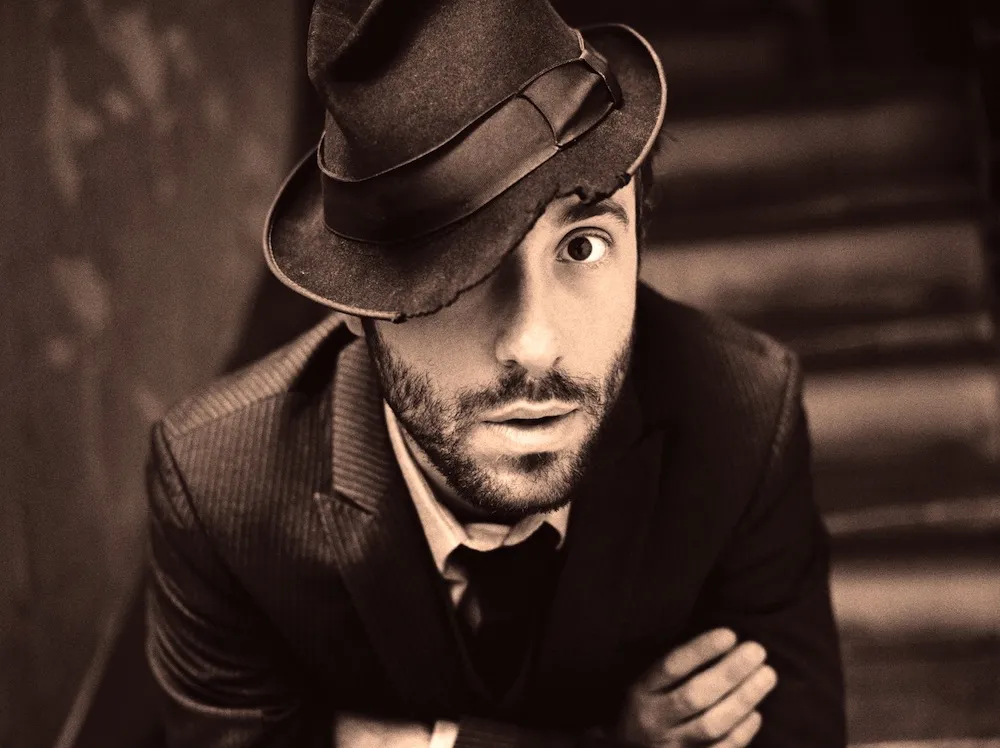 3287326-charlie-winston.jpg