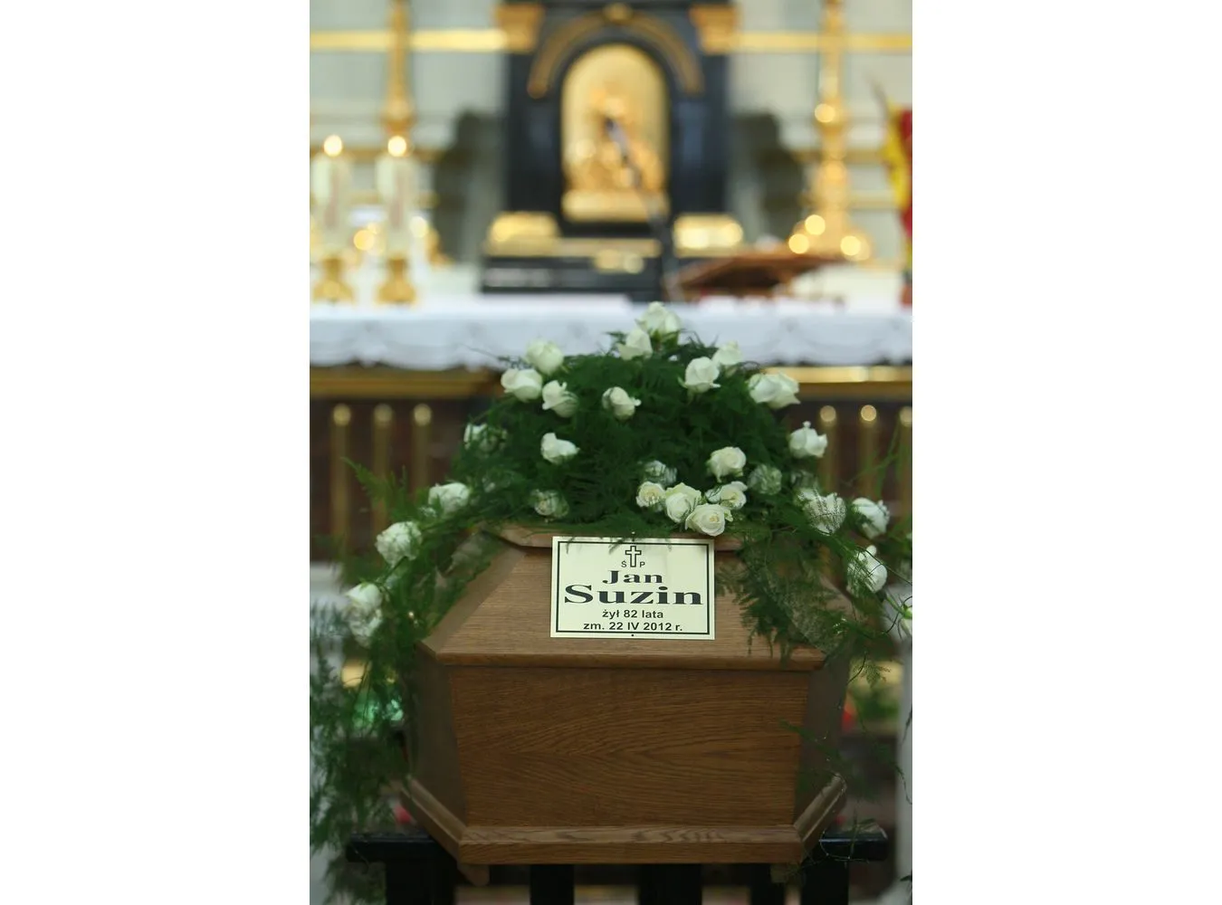 3422817-jan-suzin-pogrzeb.jpg