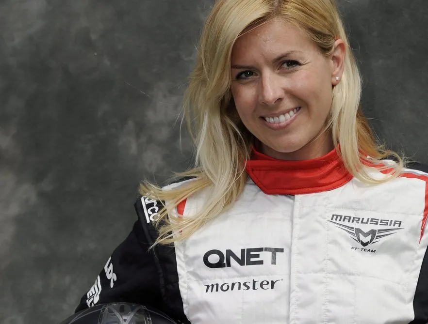 Na razie tylko testuje... Piękna blondynka w Formule 1