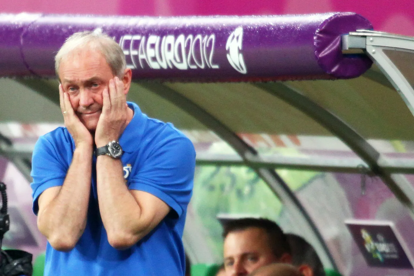 Smuda: Skład na mecze Euro 2012 wybierali aktorzy i pogodynki