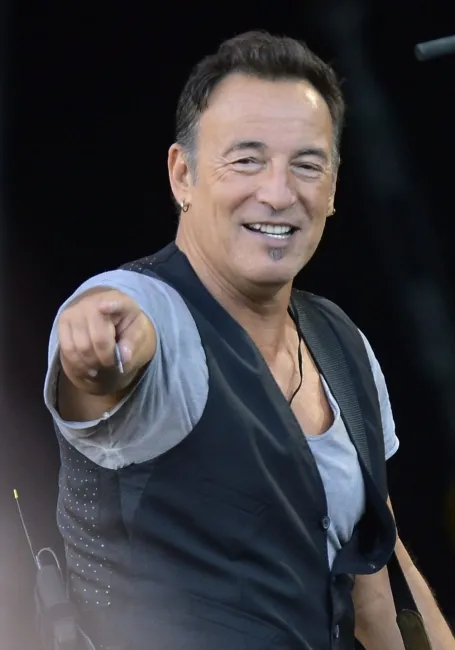 3758820-bruce-springsteen.jpg