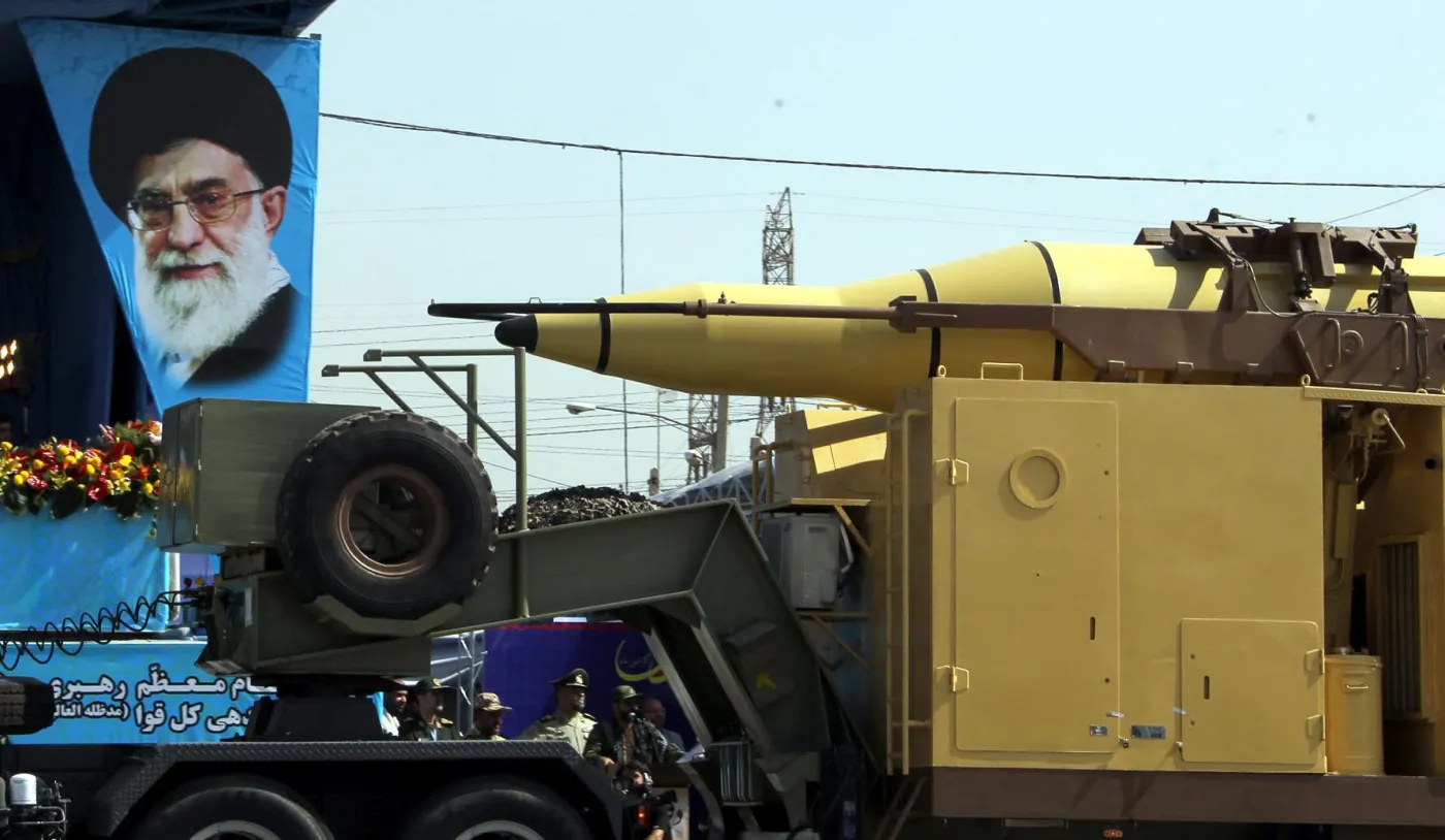 Iran pręży muskuły. Pokazał swoje nowe rakiety