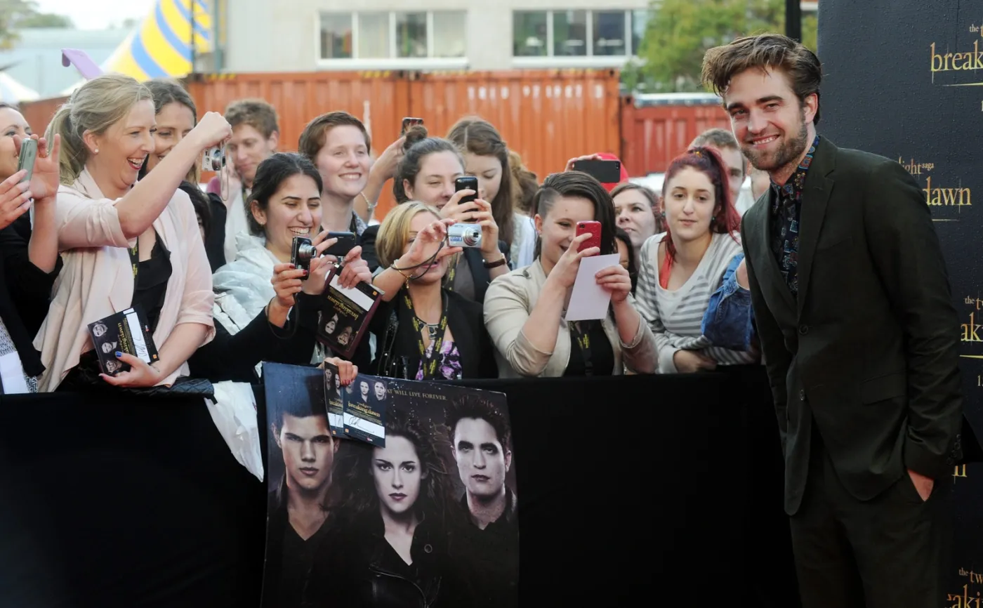 4190713-robert-pattinson.jpg