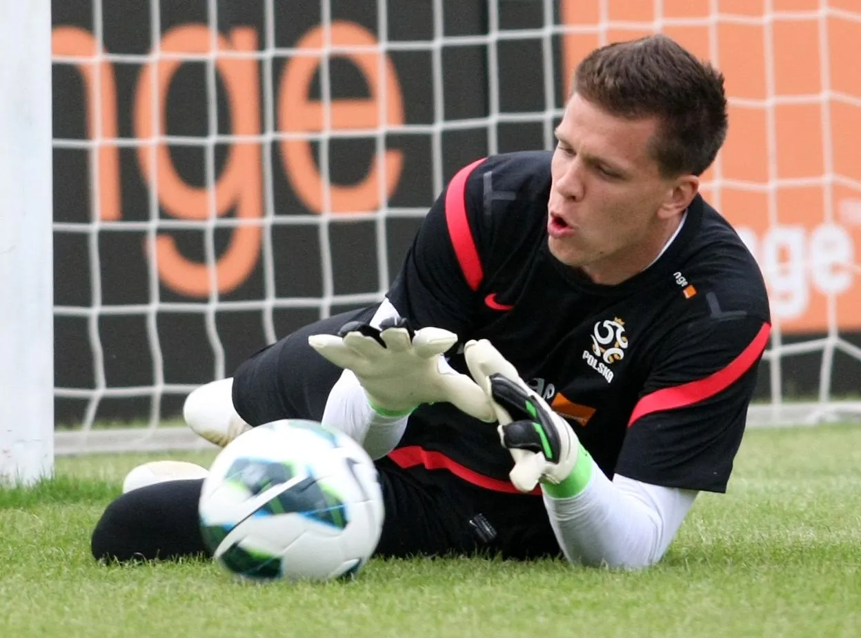 3981264-wojciech-szczesny.jpg