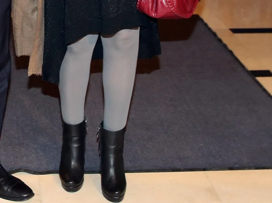 Nogi zrobione na szaro: masakrujące rajstopy Wiesławy Boniek