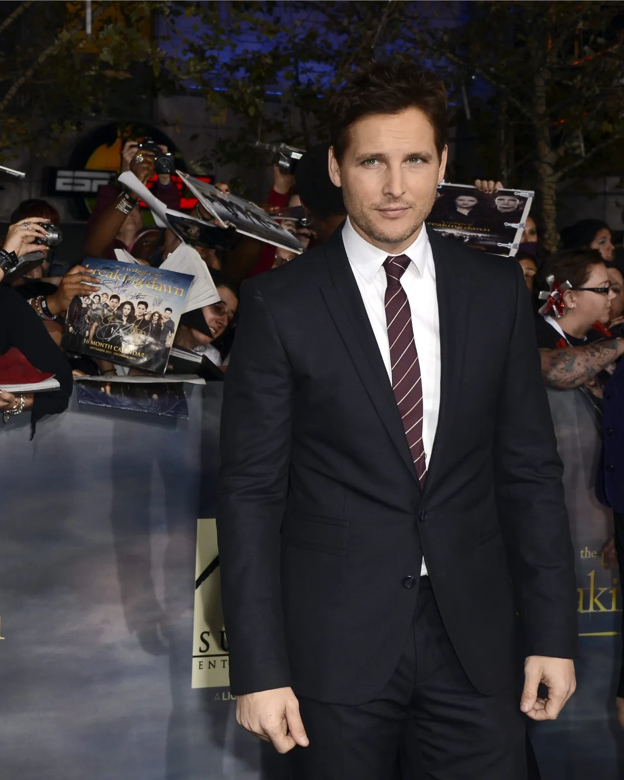 4277866-peter-facinelli.jpg