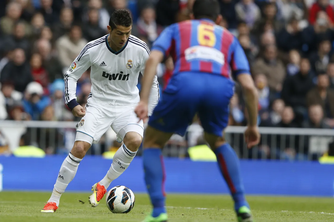 Liga hiszpańska: Barcelona i Real na "piątkę". WIDEO