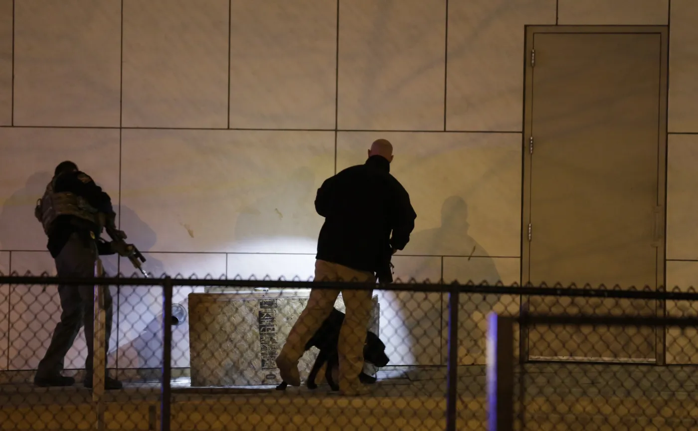 Trwa pościg za sprawcą zamachu w Bostonie