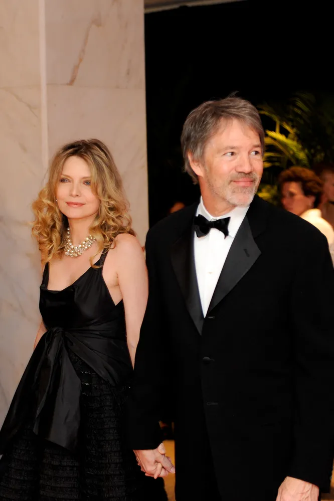 4909840-michelle-pfeiffer.jpg