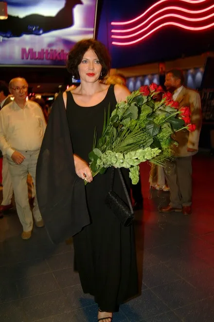 4926182-dagmara-dominczyk.jpg