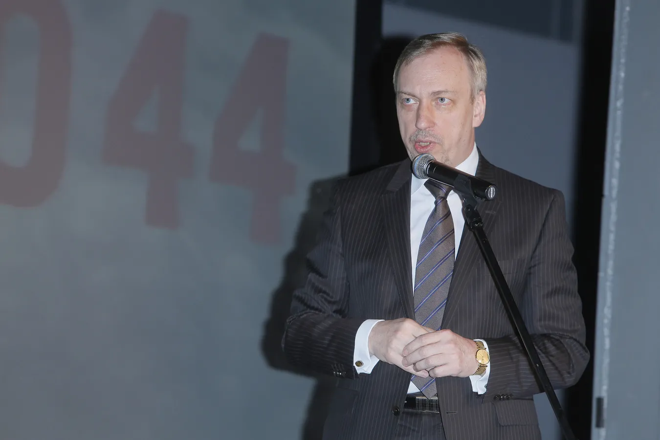 Minister kultury wtrąca się w emerytury