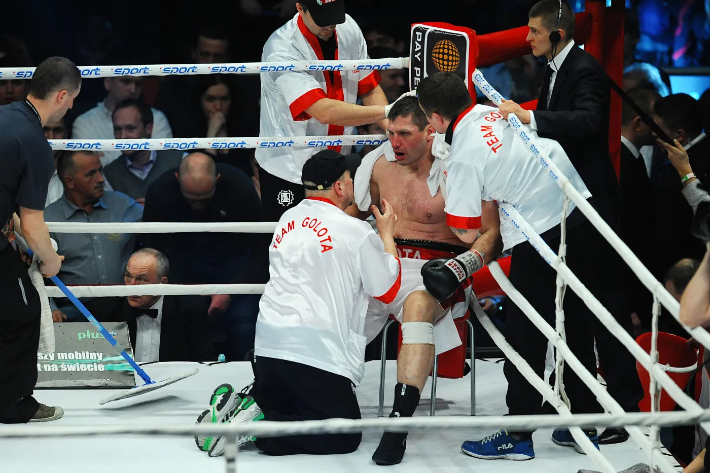 4656007-golota-vs-saleta.jpg