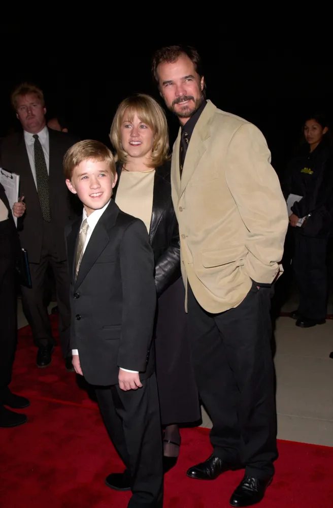 4764658-haley-joel-osment.jpg