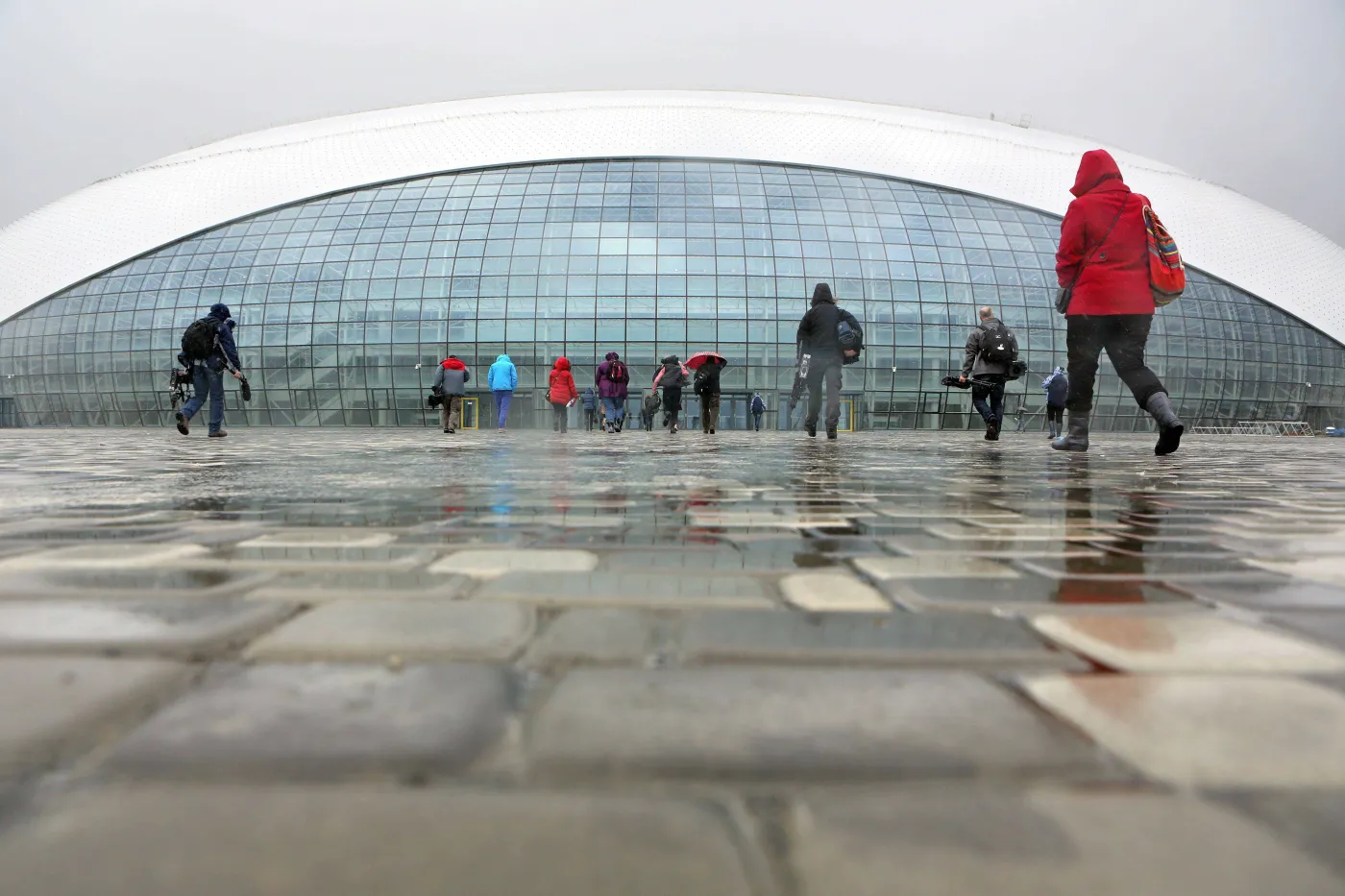 4588006-bolshoy-ice-dome.jpg