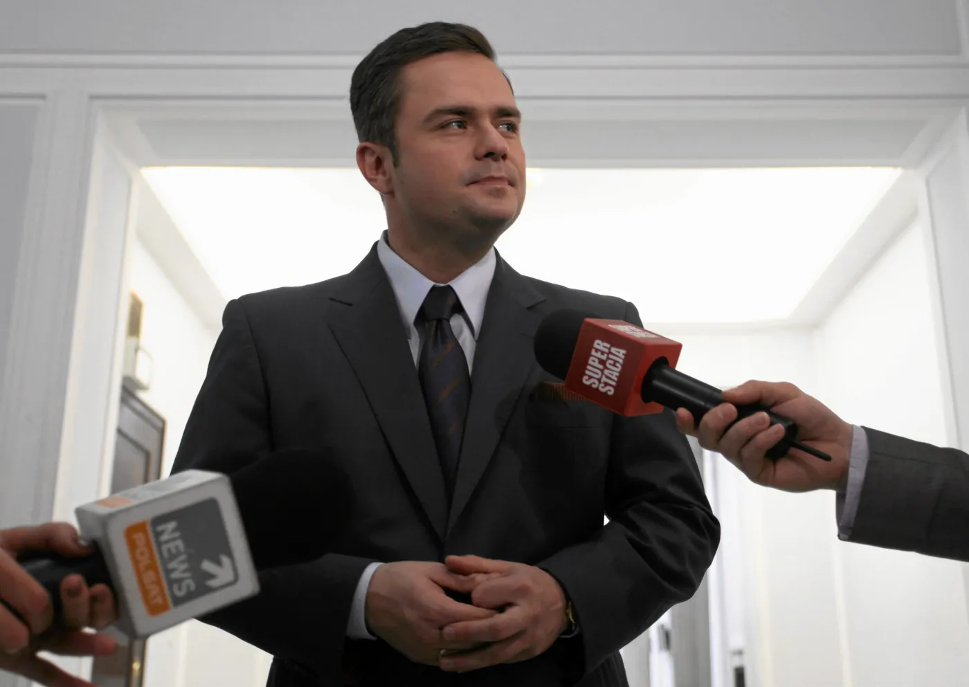 "Niech Tusk wykąpie się w Wiśle, bo idziemy po Gronkiewicz-Waltz"