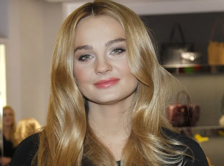 Ile Małgorzata Socha zarabia na bywaniu na imprezach?