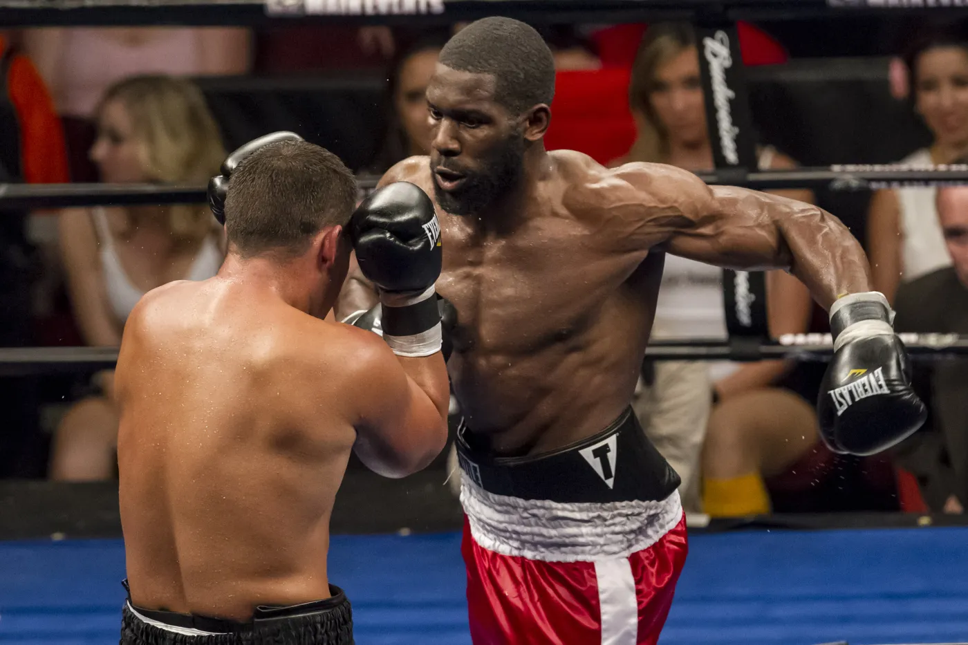 5742301-bryant-jennings.jpg