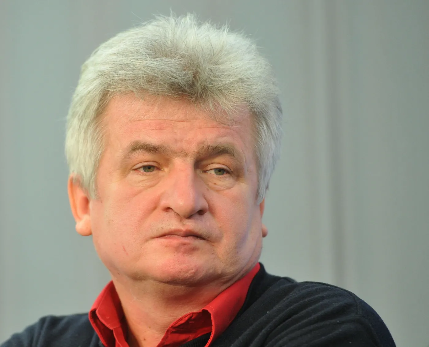 Dozór elektroniczny dla Ikonowicza? Na razie jest za kratkami