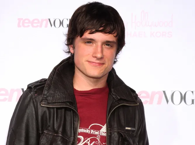2897028-josh-hutcherson.jpg