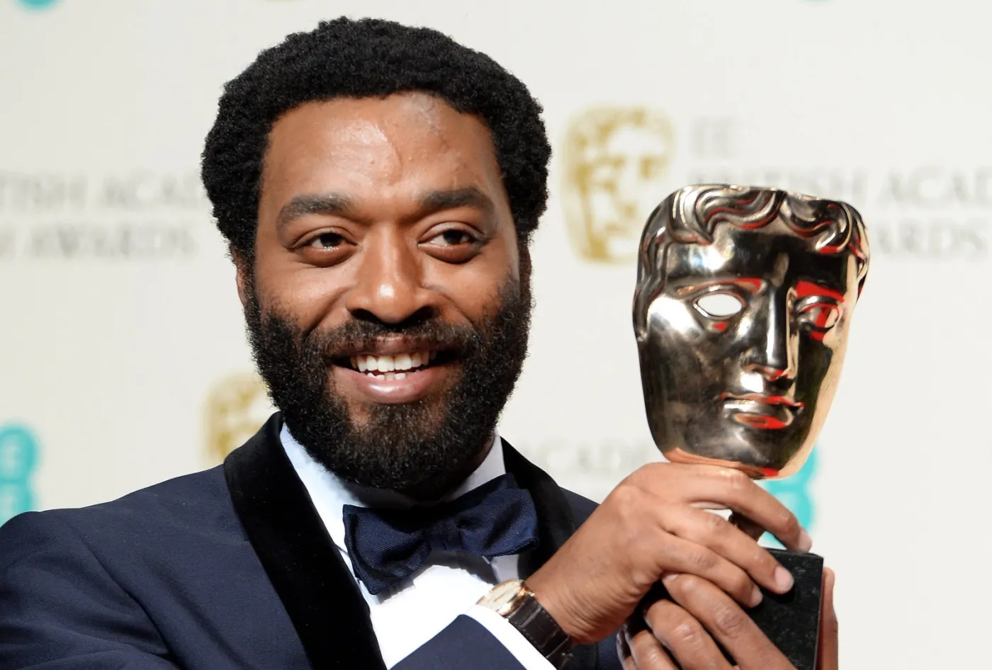 5946896-chiwetel-ejiofor.jpg