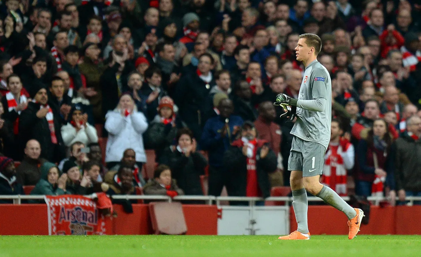 Wulgarny gest Szczęsnego. UEFA może ukarać bramkarza Arsenalu. WIDEO