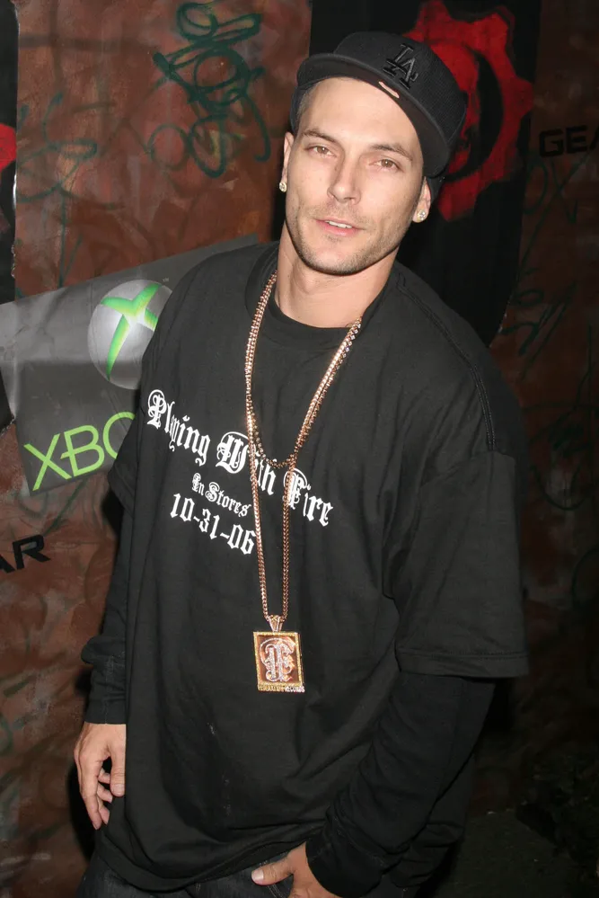 5705436-kevin-federline.jpg