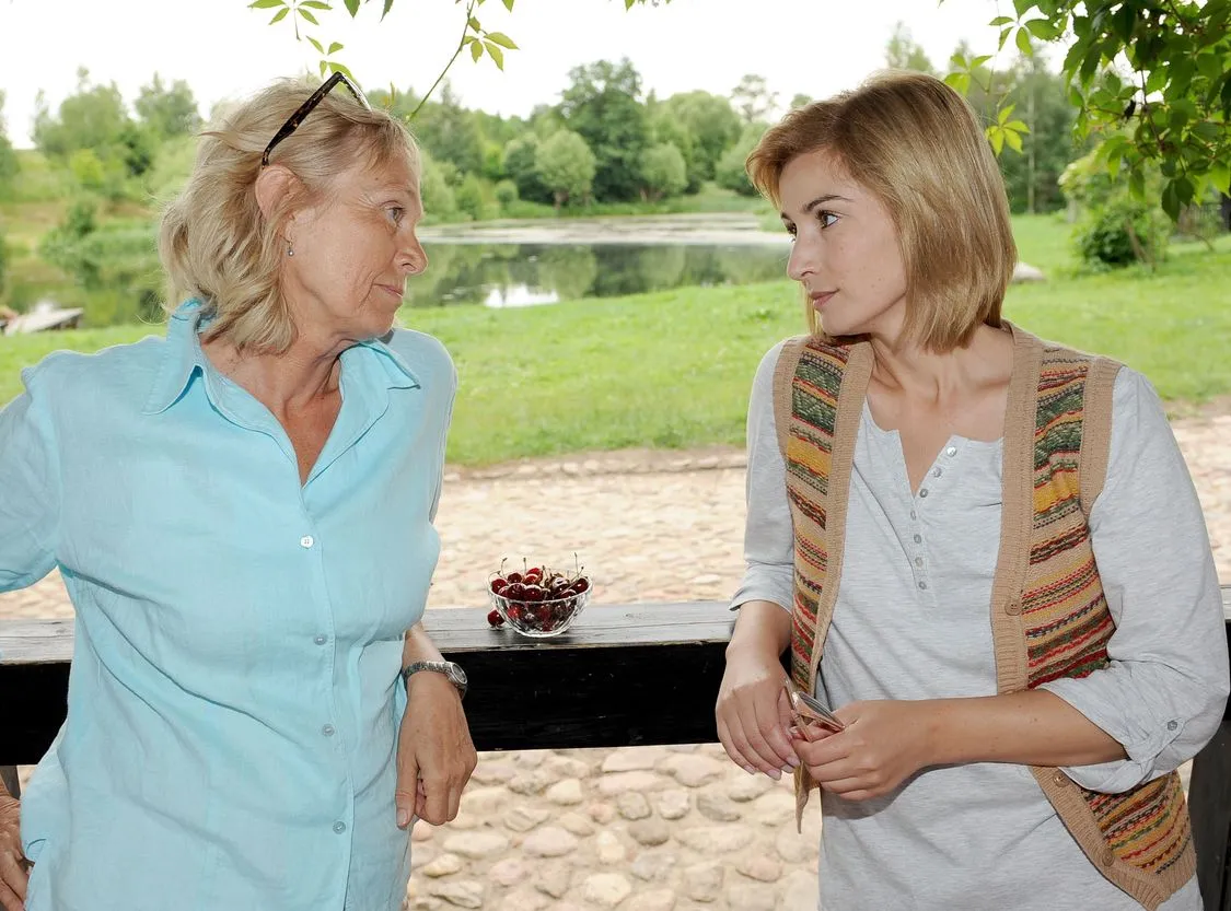 Coraz więcej widzów ogląda serial "Nad rozlewiskiem"