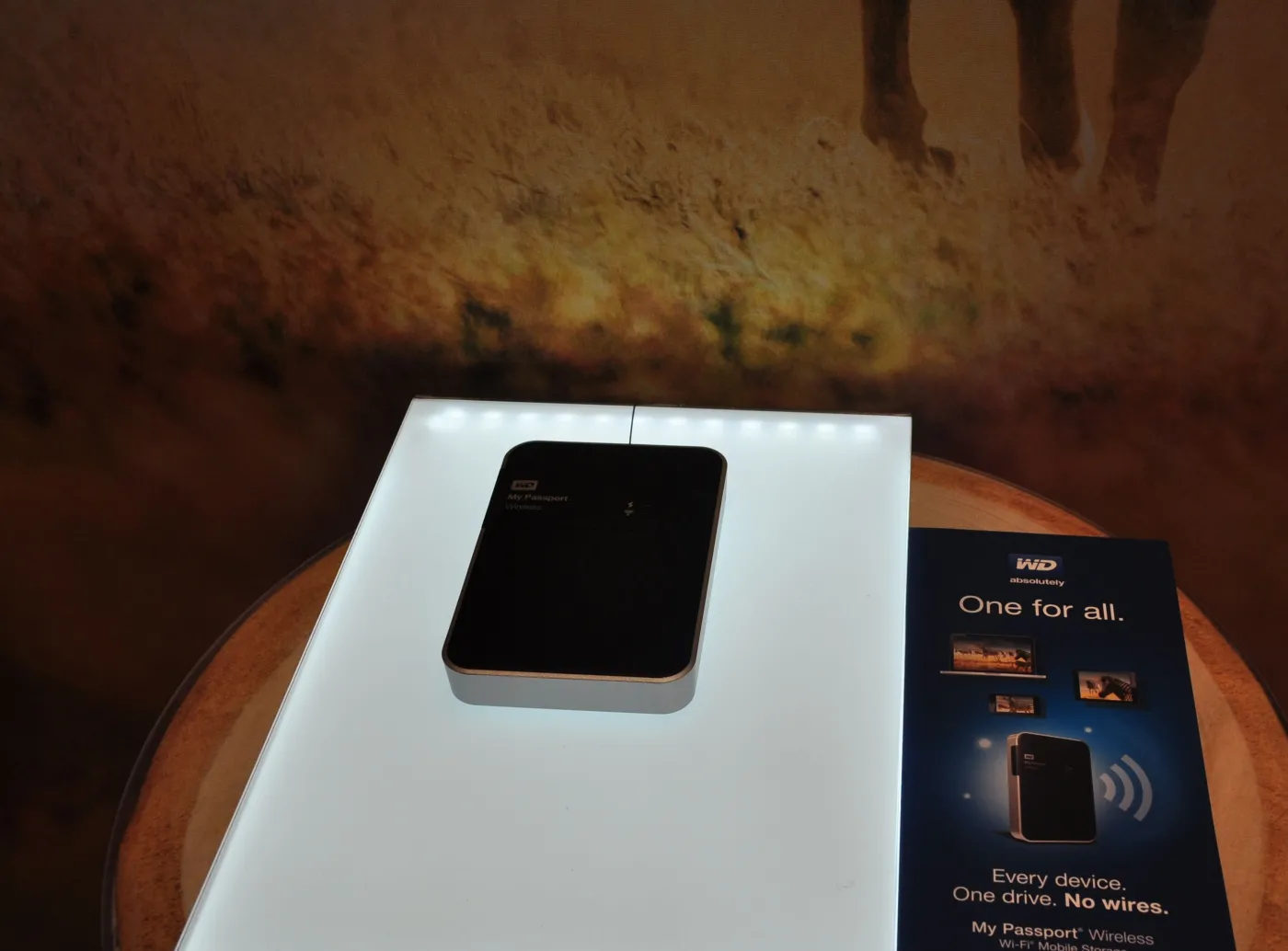 6782291-portable-wifi-wd.jpg
