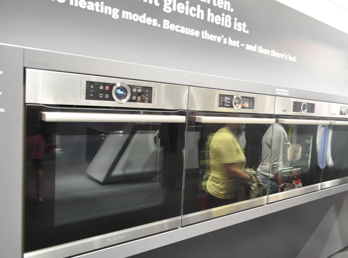 6784378-piekarniki-bosch.jpg