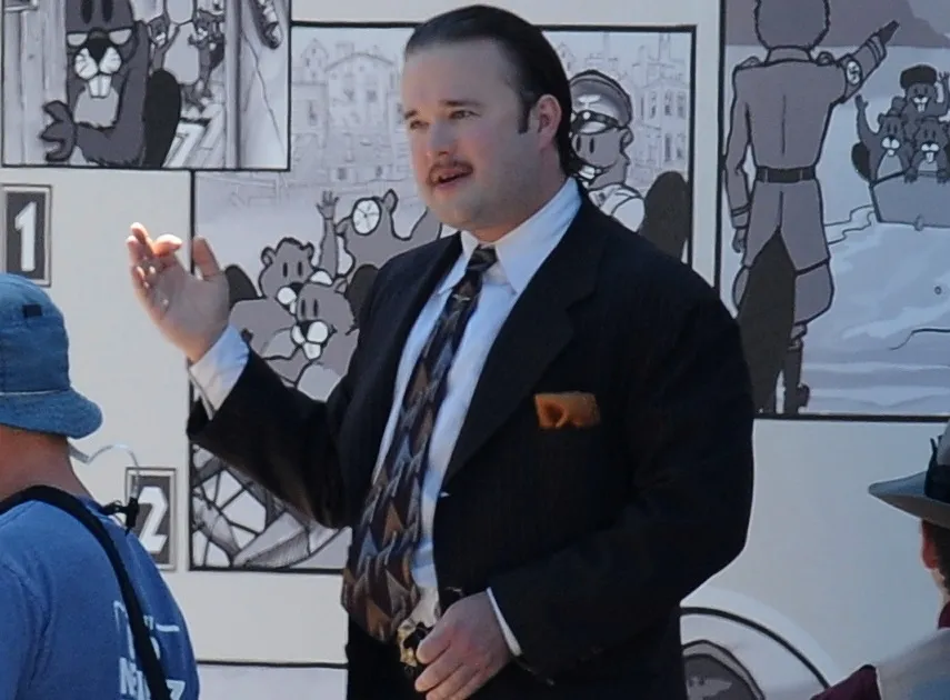 Haley Joel Osment, słodki chłopczyk z "Szóstego zmysłu", wyrósł na nazistę [ZDJĘCIA]