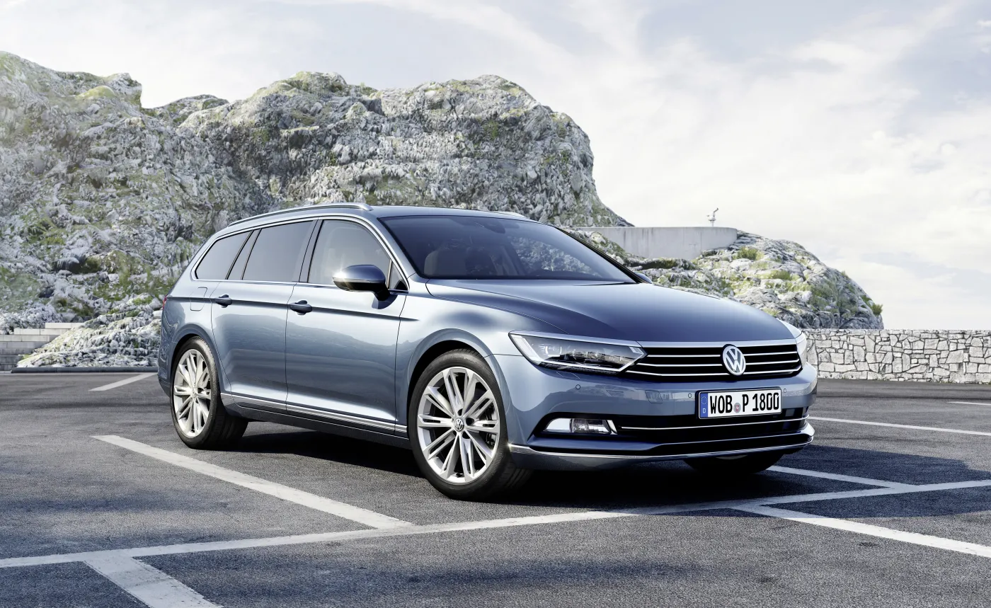 6536792-volkswagen-passat.jpg