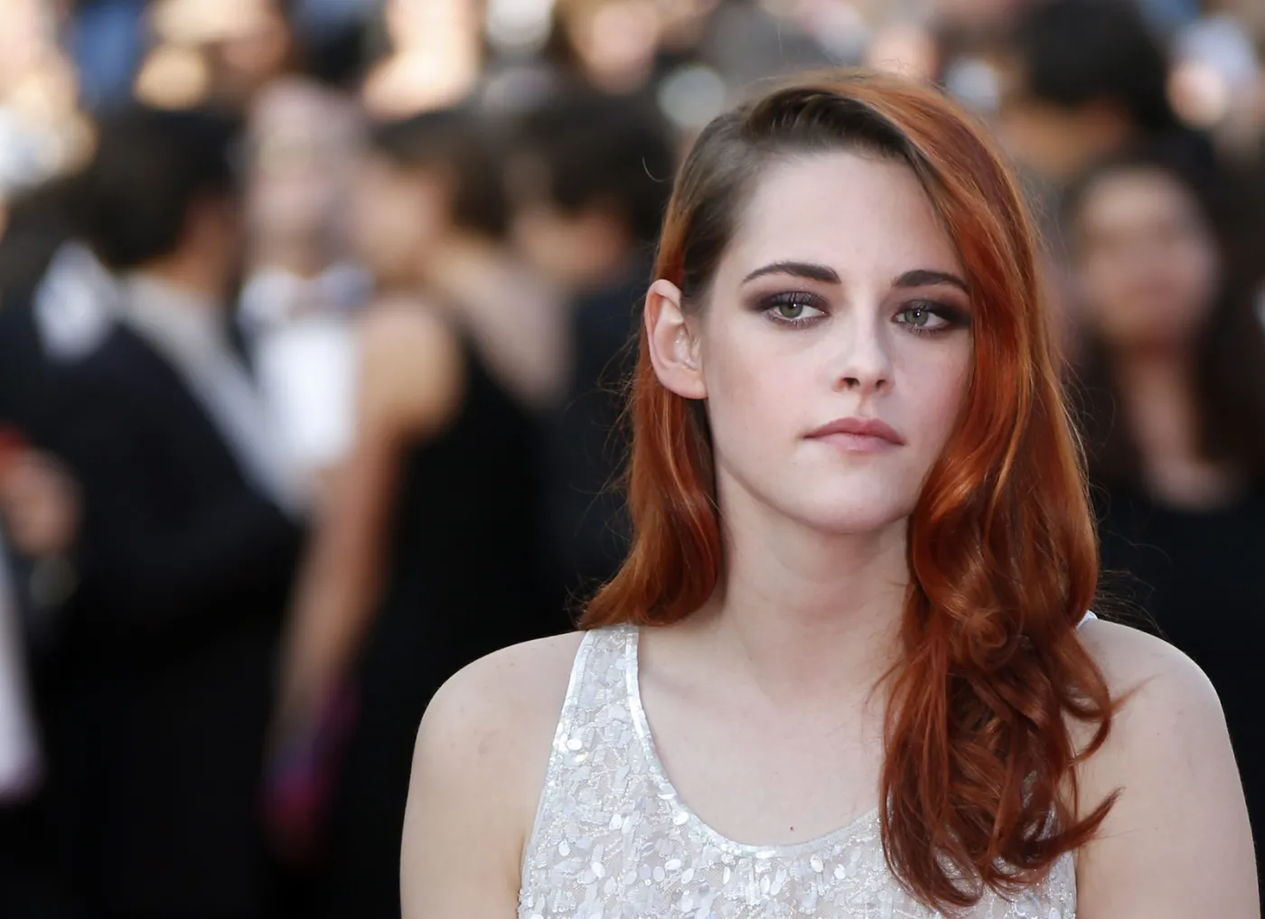 Kristen Stewart wyrosła ze "Zmierzchu" na "przyzwoitą aktorkę" [ZDJĘCIA]