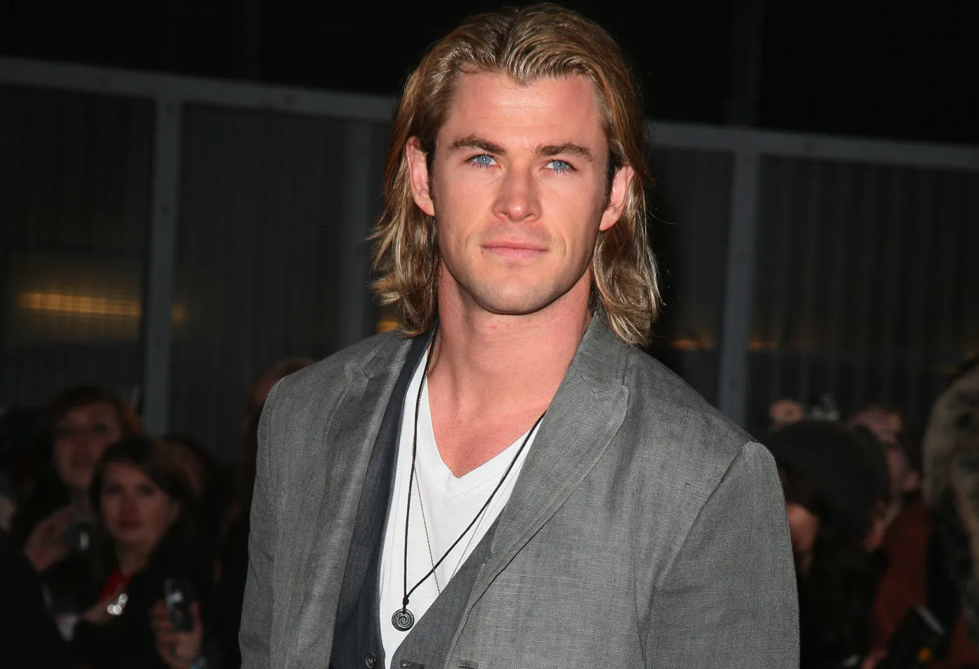 7086623-chris-hemsworth.jpg