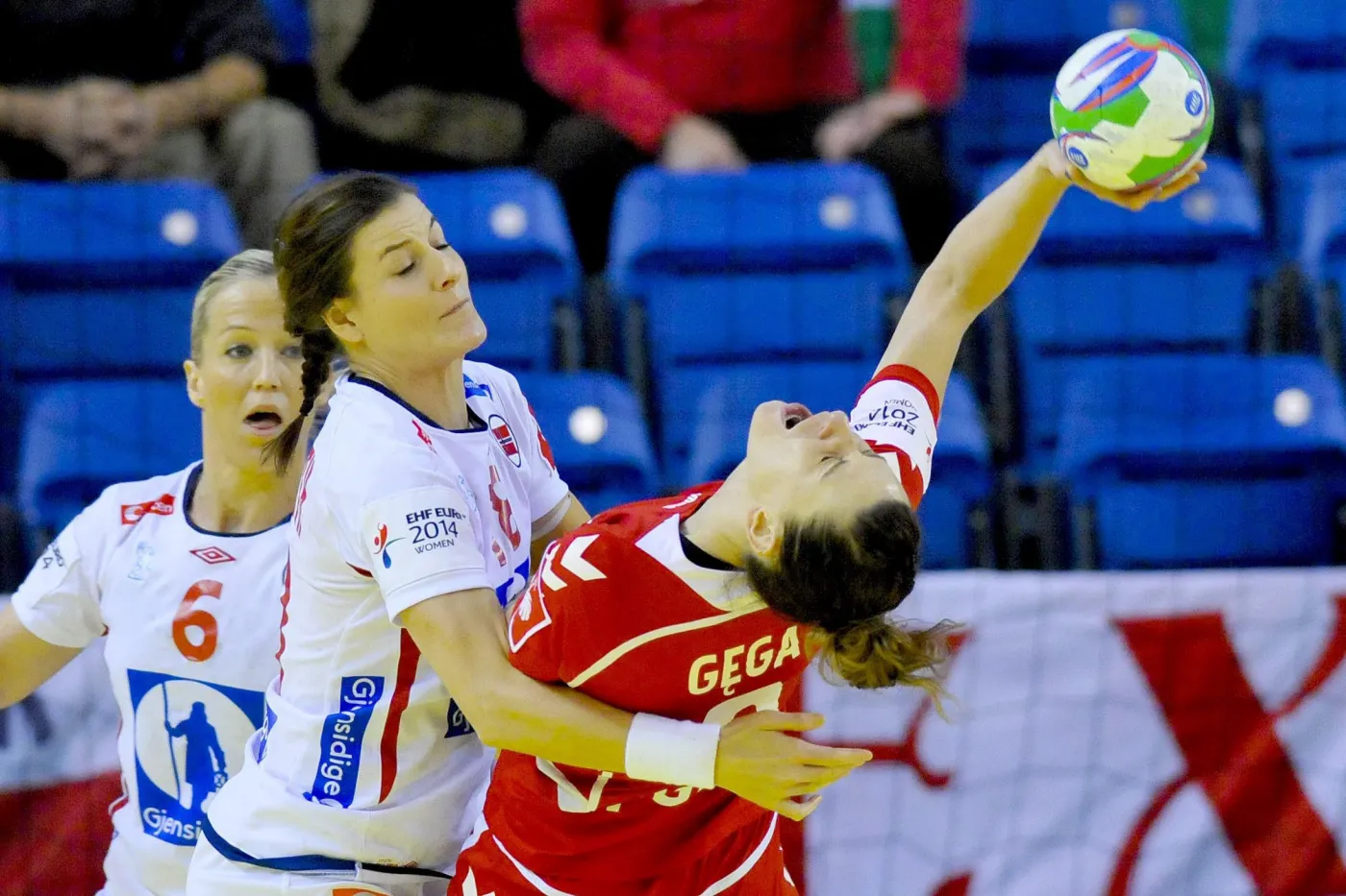 ME piłkarek ręcznych: Polki świetne tylko do przerwy. Potem Norweżki dały im lekcję