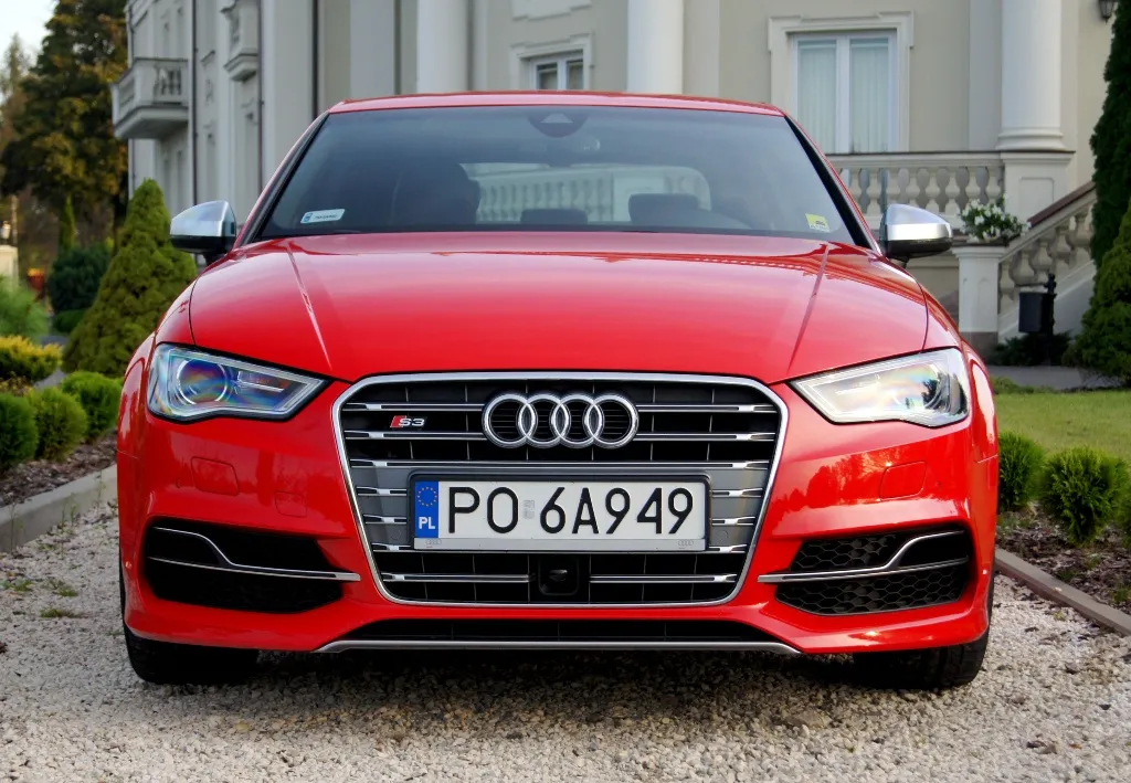 Sprawdzili, czy nowe audi A3 i S3 limousine jest bezpieczne