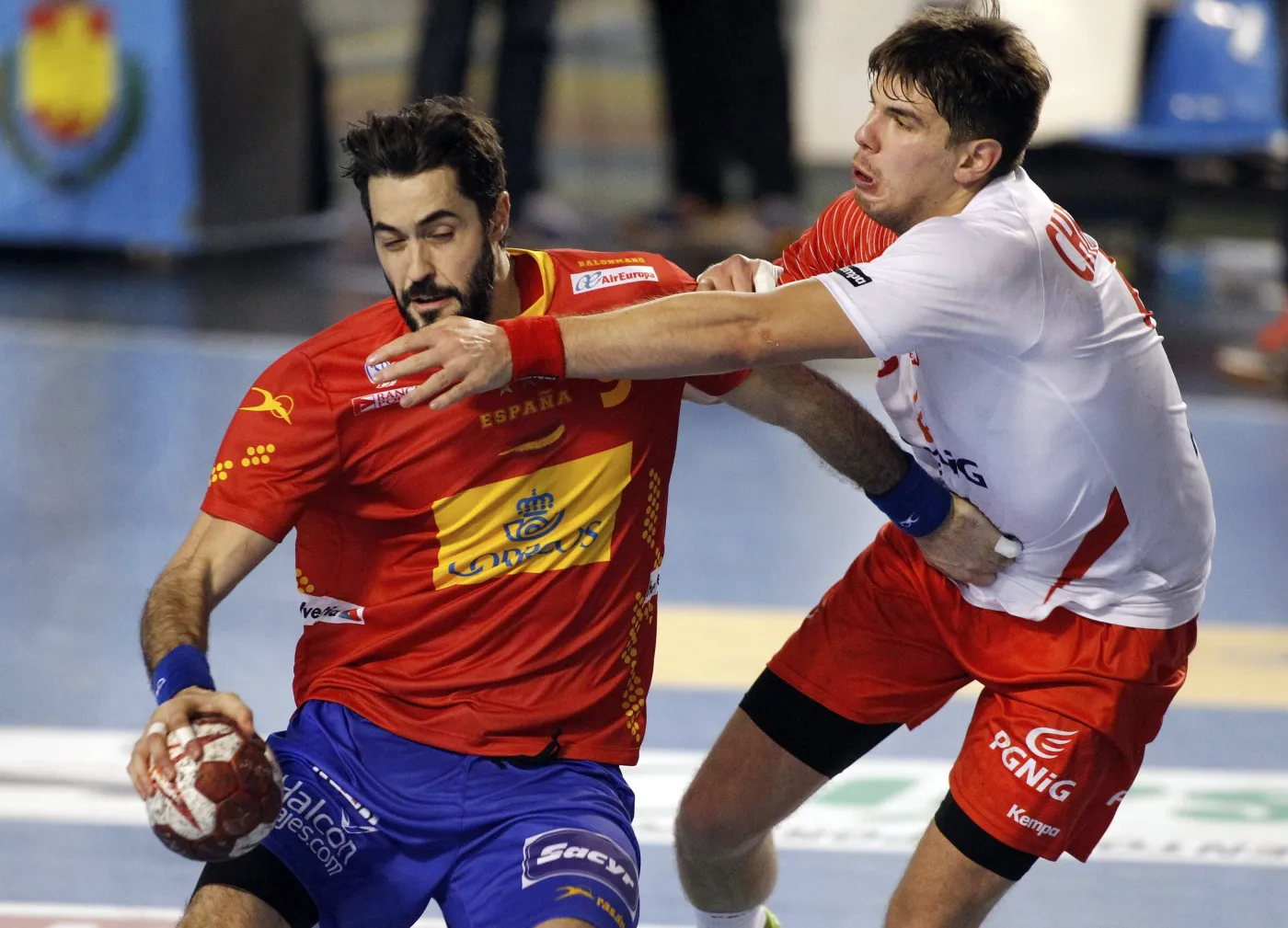 Polscy piłkarze ręczni przegrali z Hiszpanią na turnieju w Oviedo